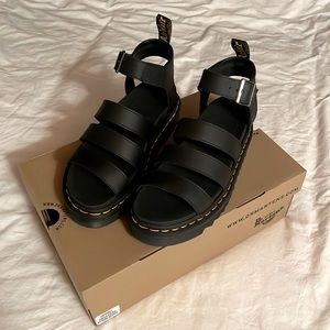 Dr. Martens Blaire Hydro Leather Sandals NEVER WORN